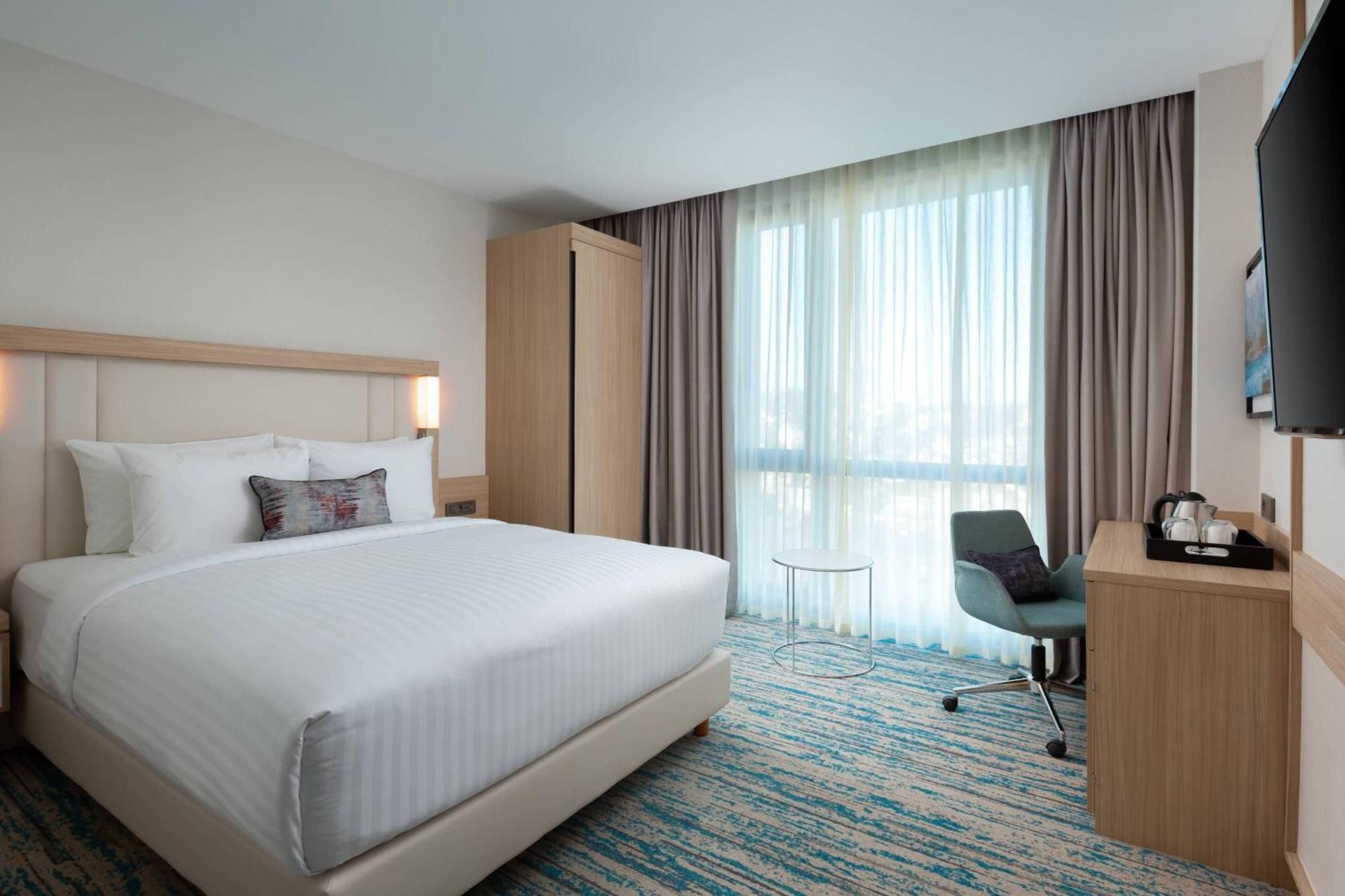 Courtyard By Marriott Отель 4*