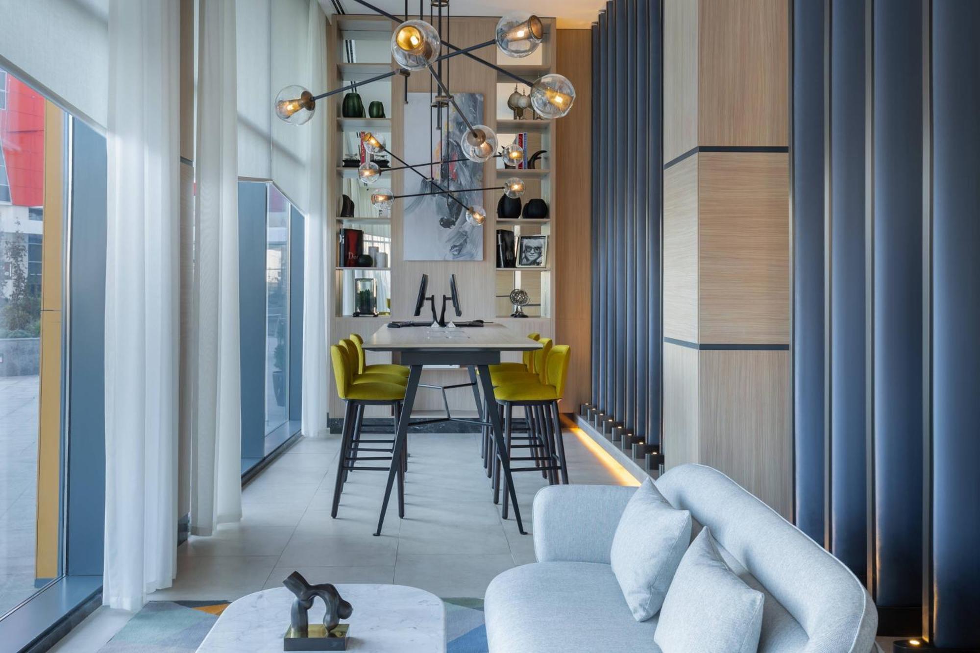 Courtyard By Marriott